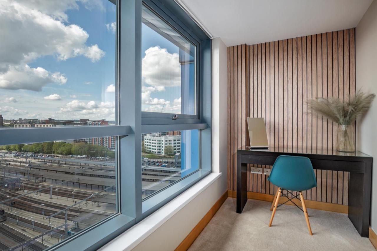 Leeds Most Stunning Penthouse! - Sleeps 8 Apartment Exterior photo